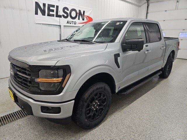 2025 Ford F-150 XLT photo 4