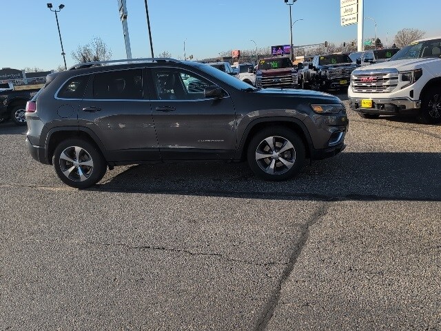 2019 Jeep Cherokee Limited photo 3