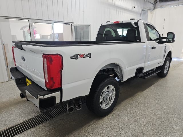 2026 Ford F-350 Super Duty XLT - Photo 7