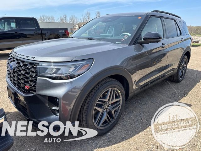 2026 Ford Explorer ST 4WD's photo