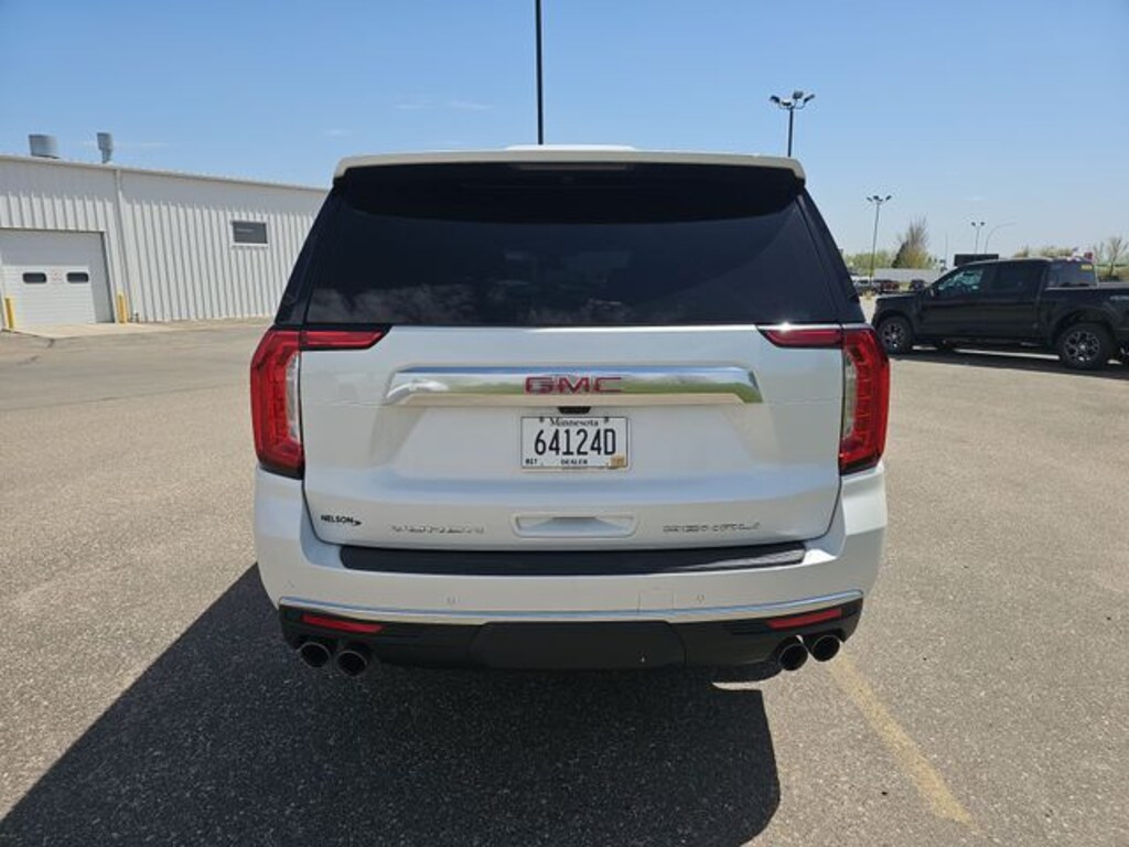 Used 2022 GMC Yukon XL Denali SUV