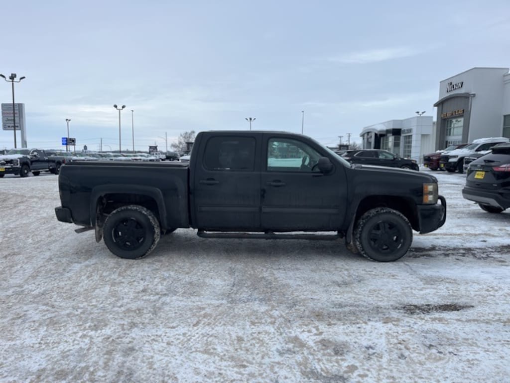Used 2011 Chevrolet Silverado 1500 LT Truck