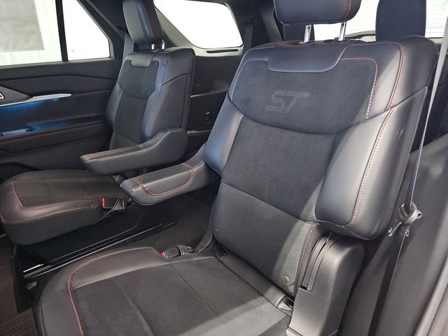 2026 Ford Explorer ST - Photo 37
