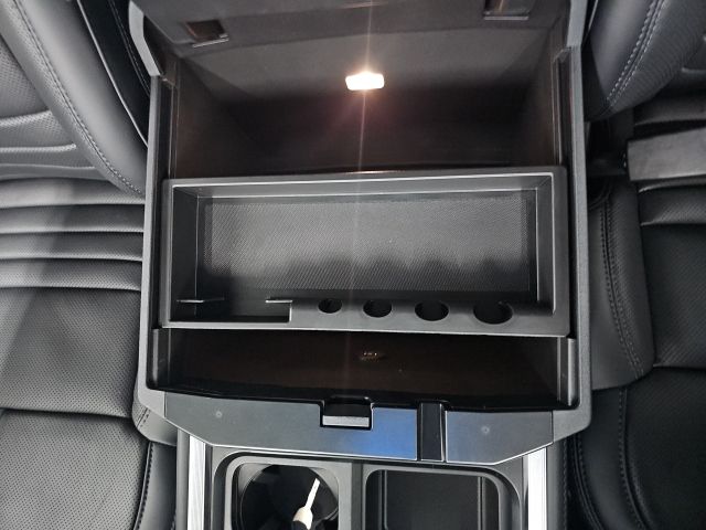 2026 Ford F-350 Super Duty Platinum - Photo 28