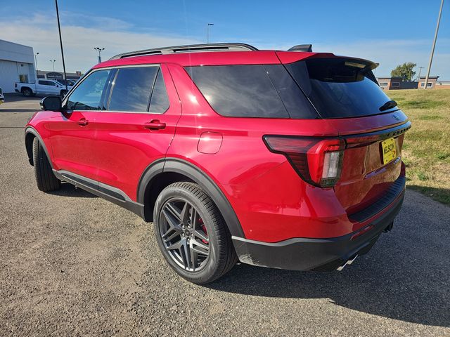 2026 Ford Explorer ST - Photo 3