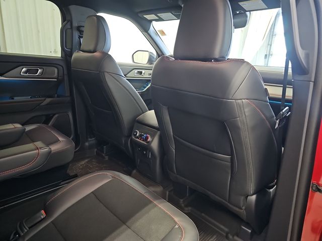 2026 Ford Explorer ST - Photo 31