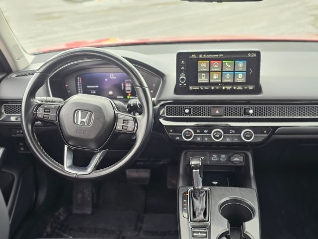 Used 2022 Honda Civic Touring with VIN 2HGFE1F92NH310226 for sale in Fergus Falls, Minnesota