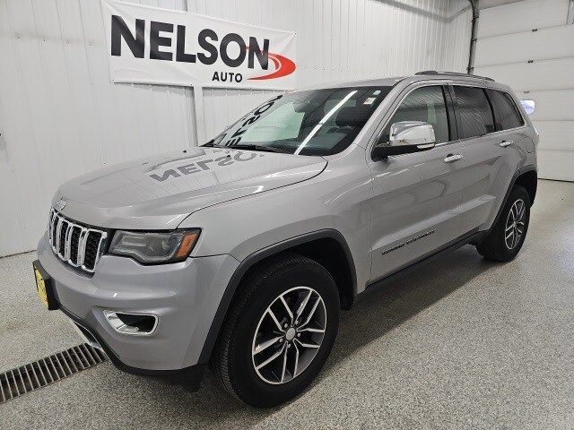 2018 Jeep Grand Cherokee Limited photo 2