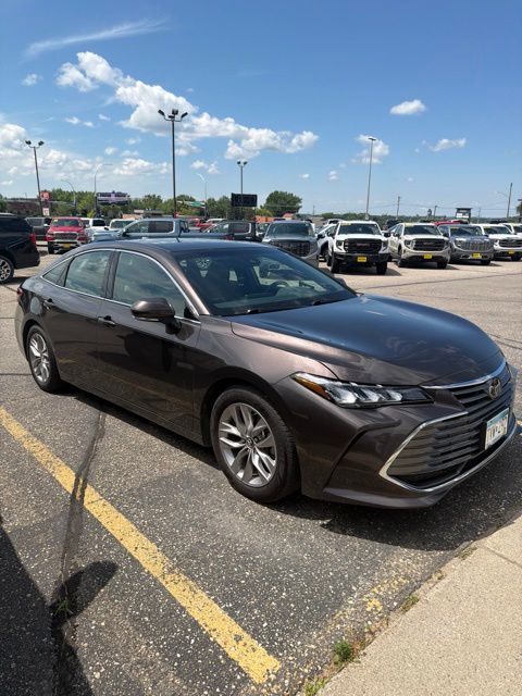 Used 2019 Toyota Avalon XLE with VIN 4T1BZ1FB8KU005984 for sale in Fergus Falls, Minnesota