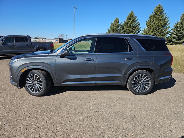 Used 2024 Hyundai Palisade Calligraphy with VIN KM8R7DGE2RU761531 for sale in Fergus Falls, Minnesota