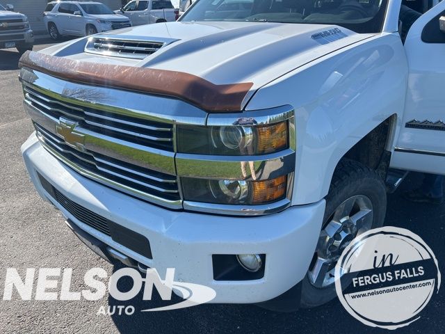 2017 Chevrolet Silverado HD High Country 4WD Crew Cab Long Box's photo