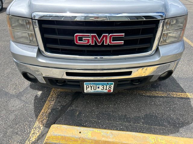 Used 2011 GMC Sierra 1500 SLE with VIN 3GTP2VE32BG328401 for sale in Fergus Falls, Minnesota