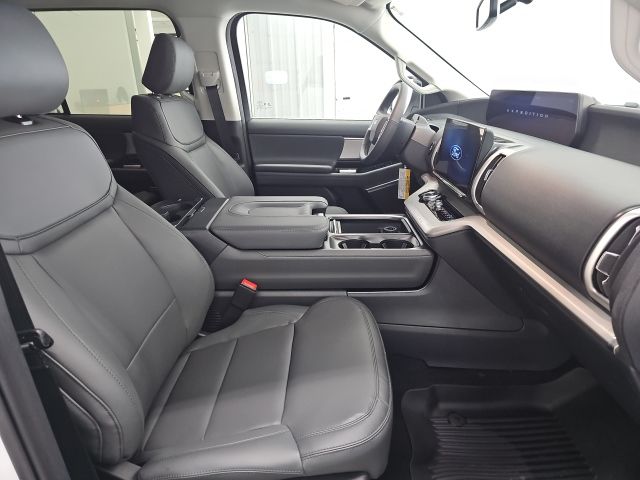 2026 Ford Expedition MAX Active - Photo 12