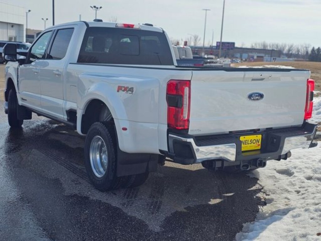 Used 2023 Ford F-350SD Lariat DRW Truck