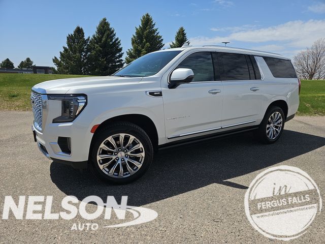 2022 GMC Yukon Denali AWD's photo