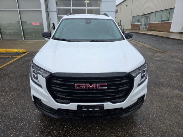 Used 2022 GMC Terrain SLE with VIN 3GKALTEV4NL267819 for sale in Fergus Falls, Minnesota