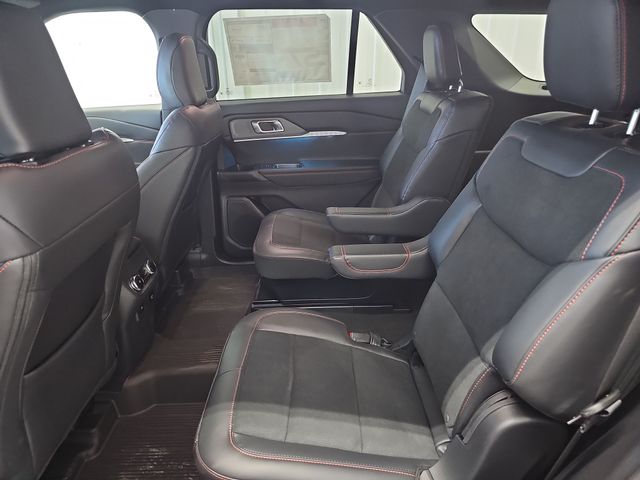 2026 Ford Explorer ST - Photo 23