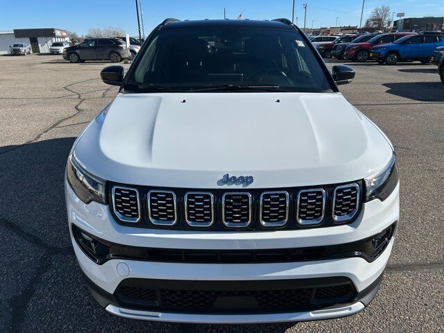 2024 Jeep Compass Limited photo 2