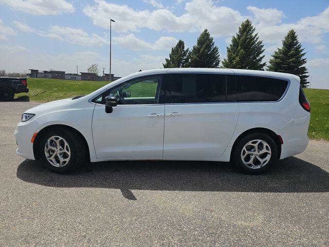 Used 2024 Chrysler Pacifica Limited with VIN 2C4RC1GG6RR110139 for sale in Fergus Falls, Minnesota