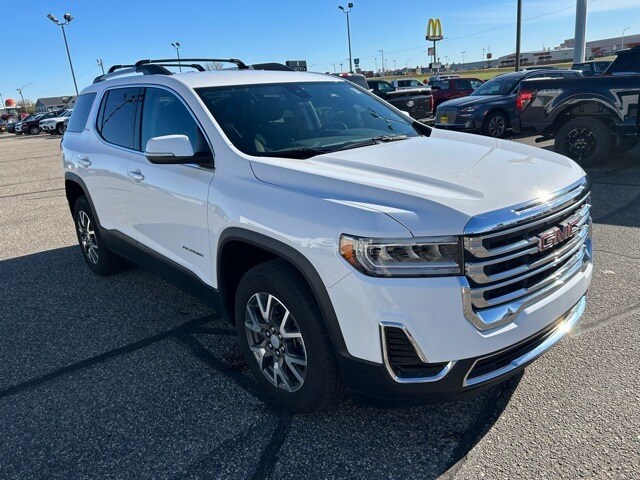 2023 Gmc Acadia SLE photo 3