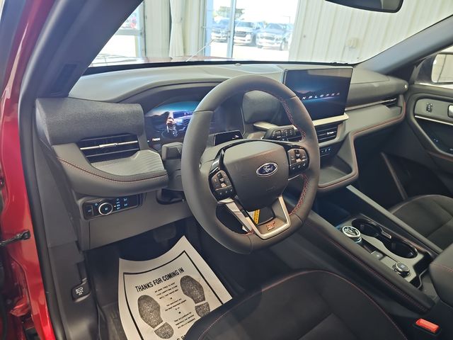 2026 Ford Explorer ST - Photo 39