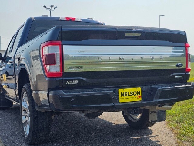 2022 Ford F-150 Limited photo 3