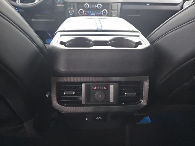 2026 Ford F-350 Super Duty Platinum - Photo 33