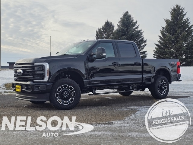 2026 Ford F-350 Super Duty Platinum's photo