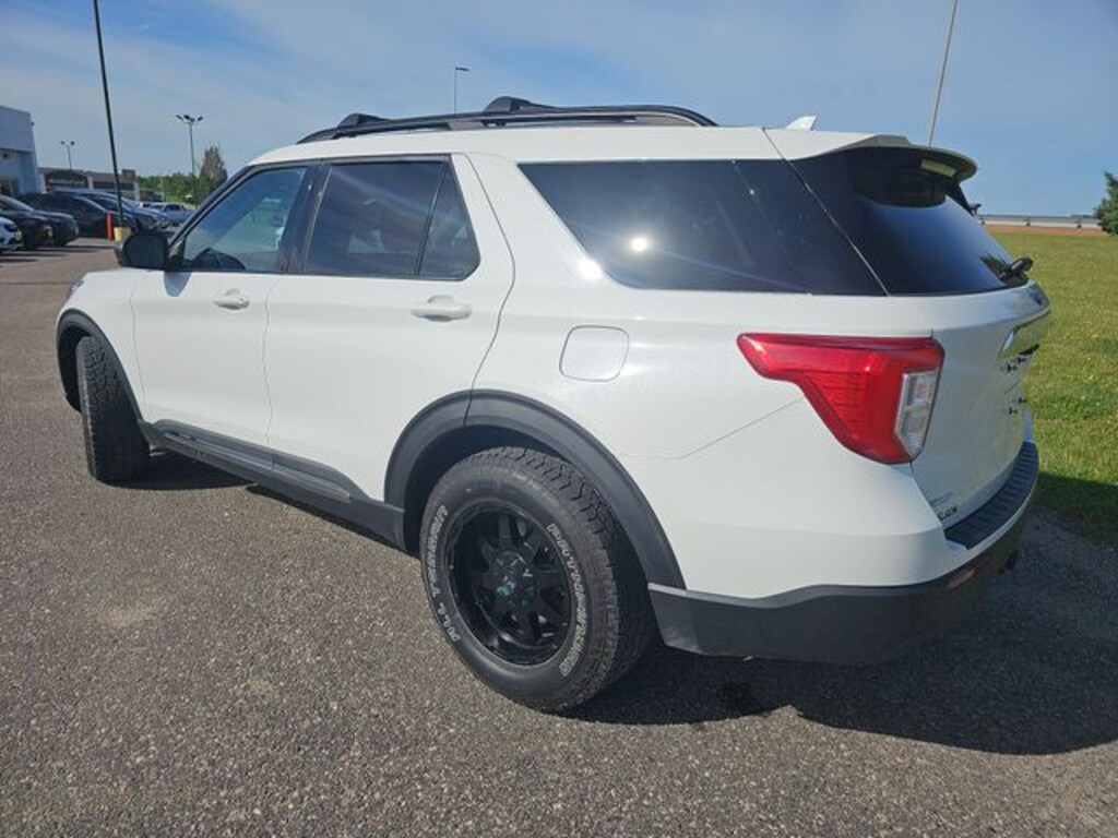 Used 2022 Ford Explorer XLT SUV