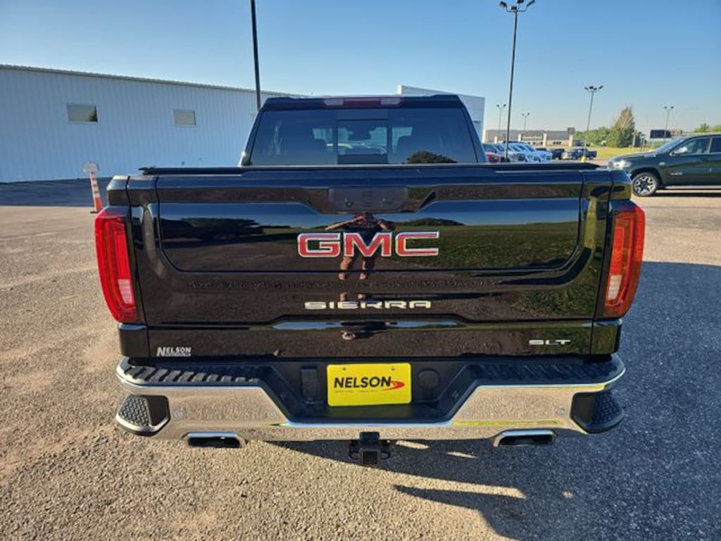 Used 2024 GMC Sierra 1500 SLT Truck