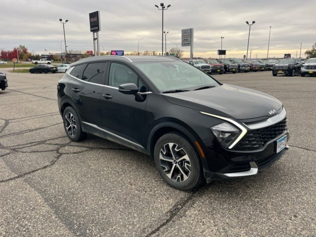 Used 2023 Kia Sportage EX SUV