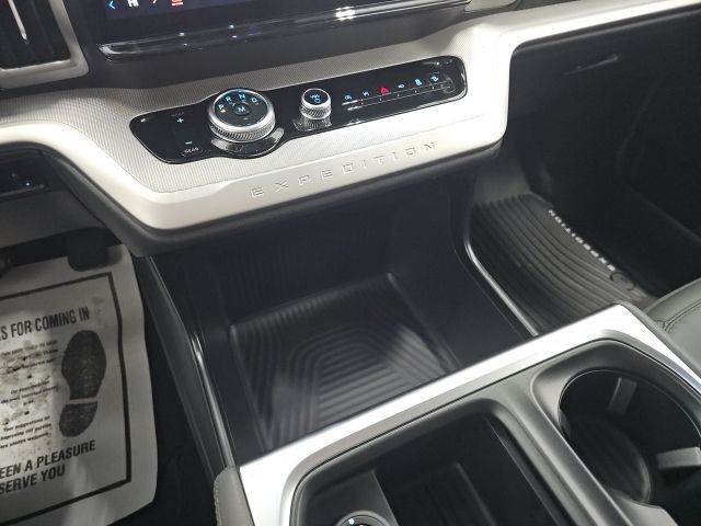 2026 Ford Expedition MAX Active - Photo 32