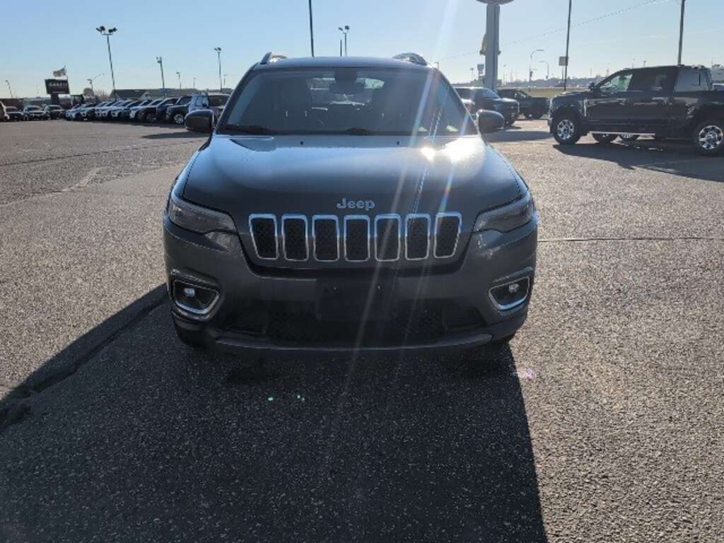 Used 2019 Jeep Cherokee Limited SUV