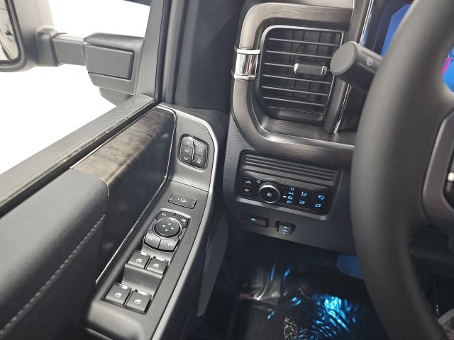 2026 Ford F-350 Super Duty Lariat - Photo 25