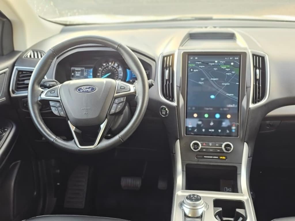 Used 2024 Ford Edge SEL SUV
