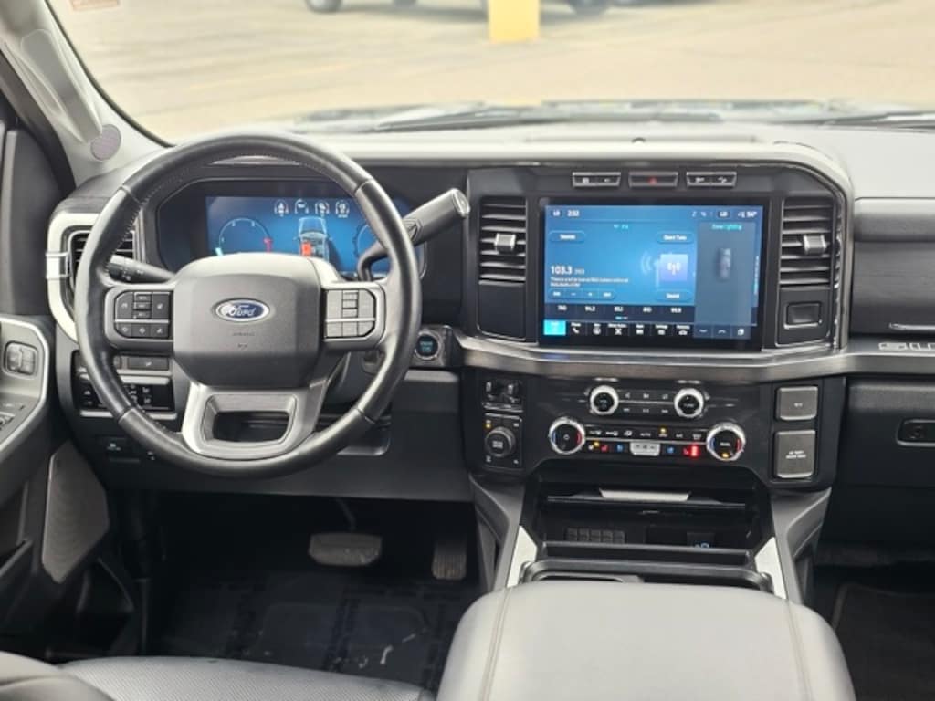 Used 2024 Ford F-350SD Lariat Truck