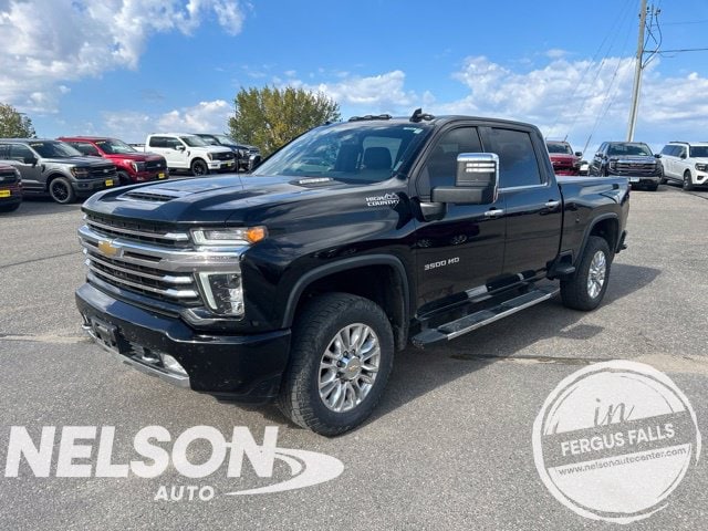 Used 2022 Chevrolet Silverado 3500HD High Country with VIN 1GC4YVEY6NF111288 for sale in Fergus Falls, Minnesota