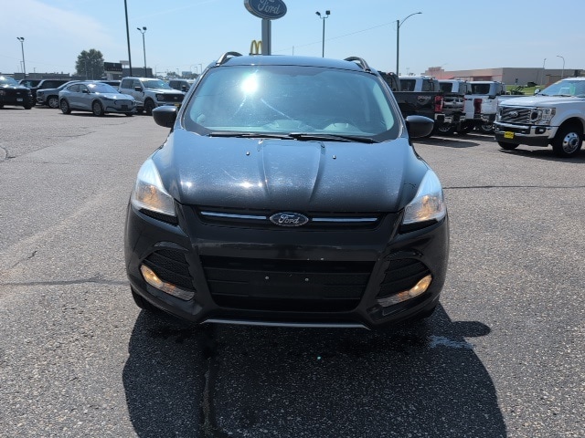 Used 2015 Ford Escape SE with VIN 1FMCU9GX8FUA17733 for sale in Fergus Falls, Minnesota