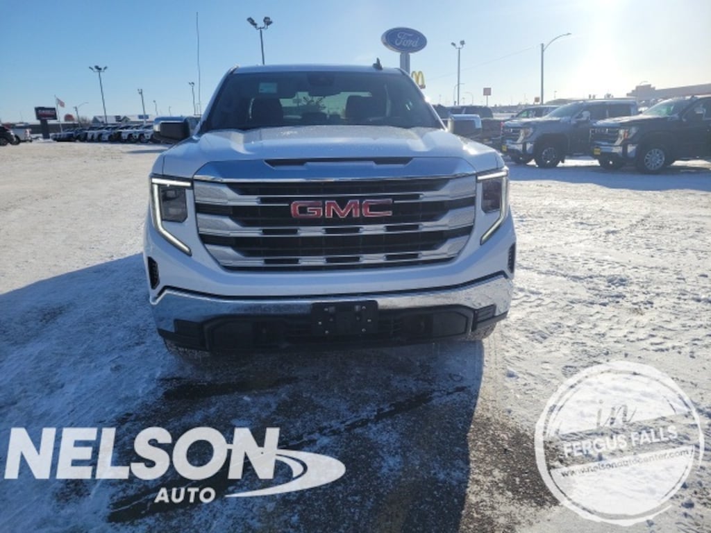 Used 2022 GMC Sierra 1500 SLE Truck