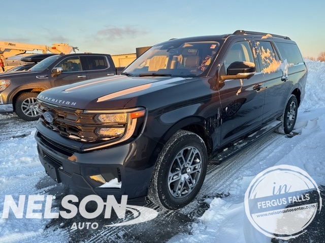 2025 Ford Expedition Active's photo