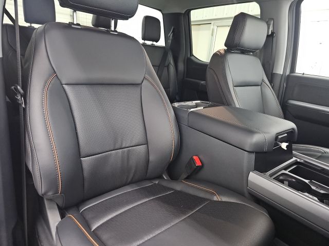 2026 Ford F-350 Super Duty Lariat - Photo 13