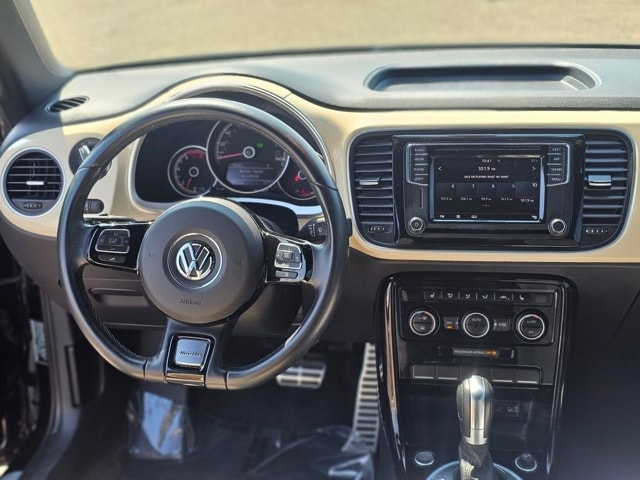 Used 2019 Volkswagen Beetle SE with VIN 3VW5DAAT8KM500168 for sale in Fergus Falls, Minnesota