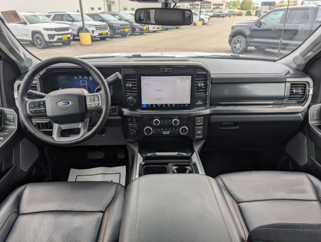Used 2025 Ford F-350SD Lariat DRW Truck
