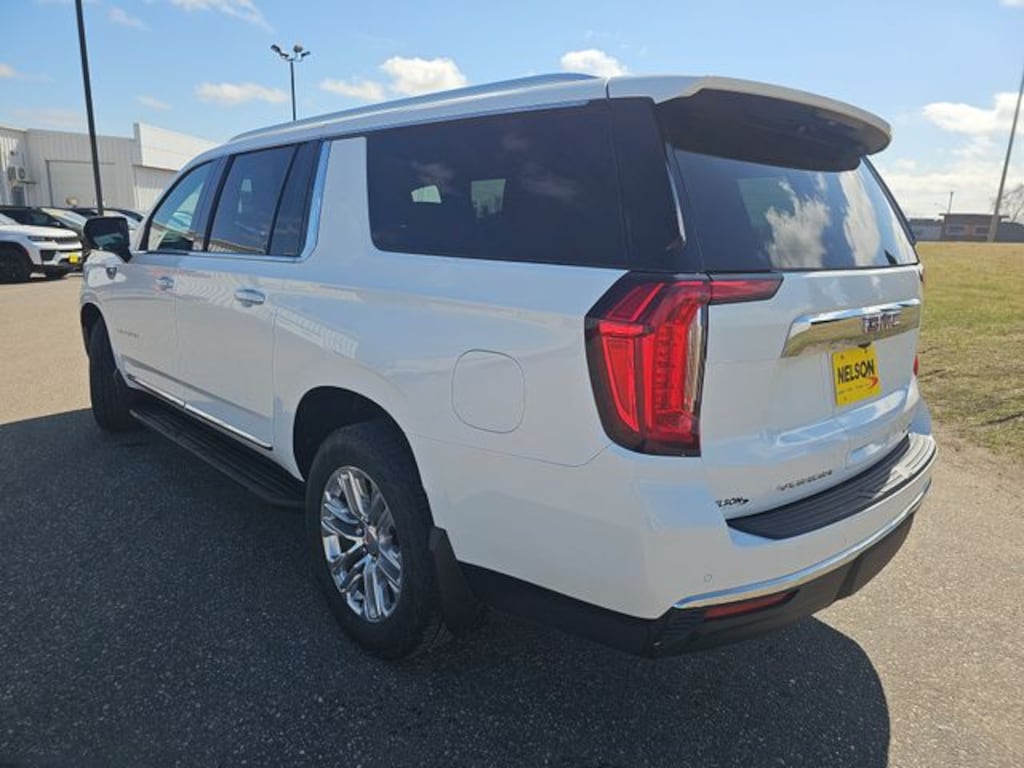 Used 2023 GMC Yukon XL SLT SUV