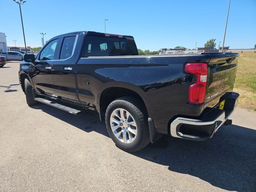 Used 2020 Chevrolet Silverado 1500 LTZ Truck