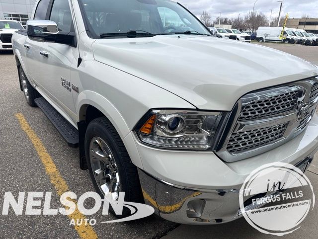 2017 RAM 1500 Laramie 4x4 Crew Cab 5'7's photo
