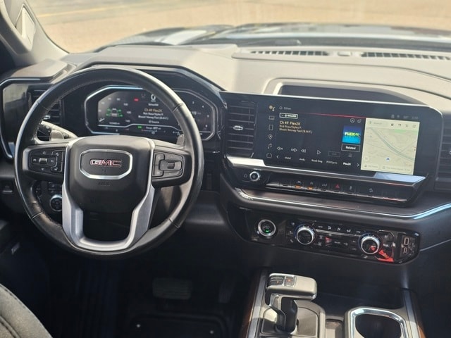 Used 2023 GMC Sierra 1500 SLT with VIN 3GTUUDE8XPG251092 for sale in Fergus Falls, Minnesota