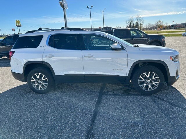 2023 Gmc Acadia SLE photo 4