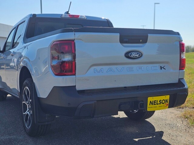 2025 Ford Maverick Lariat photo 3