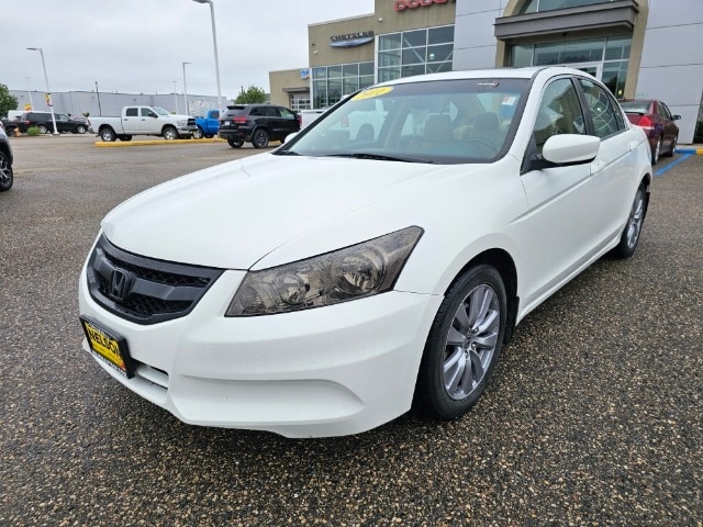 Used 2011 Honda Accord EX-L with VIN 1HGCP2F83BA146621 for sale in Grand Forks, ND